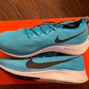 Nike Zoom Fly Flyknit Size 12 Running Shoes